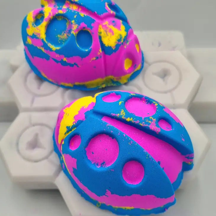 BOMBE DE BAIN COCCINELLE PARFUM BUBBLEGUM